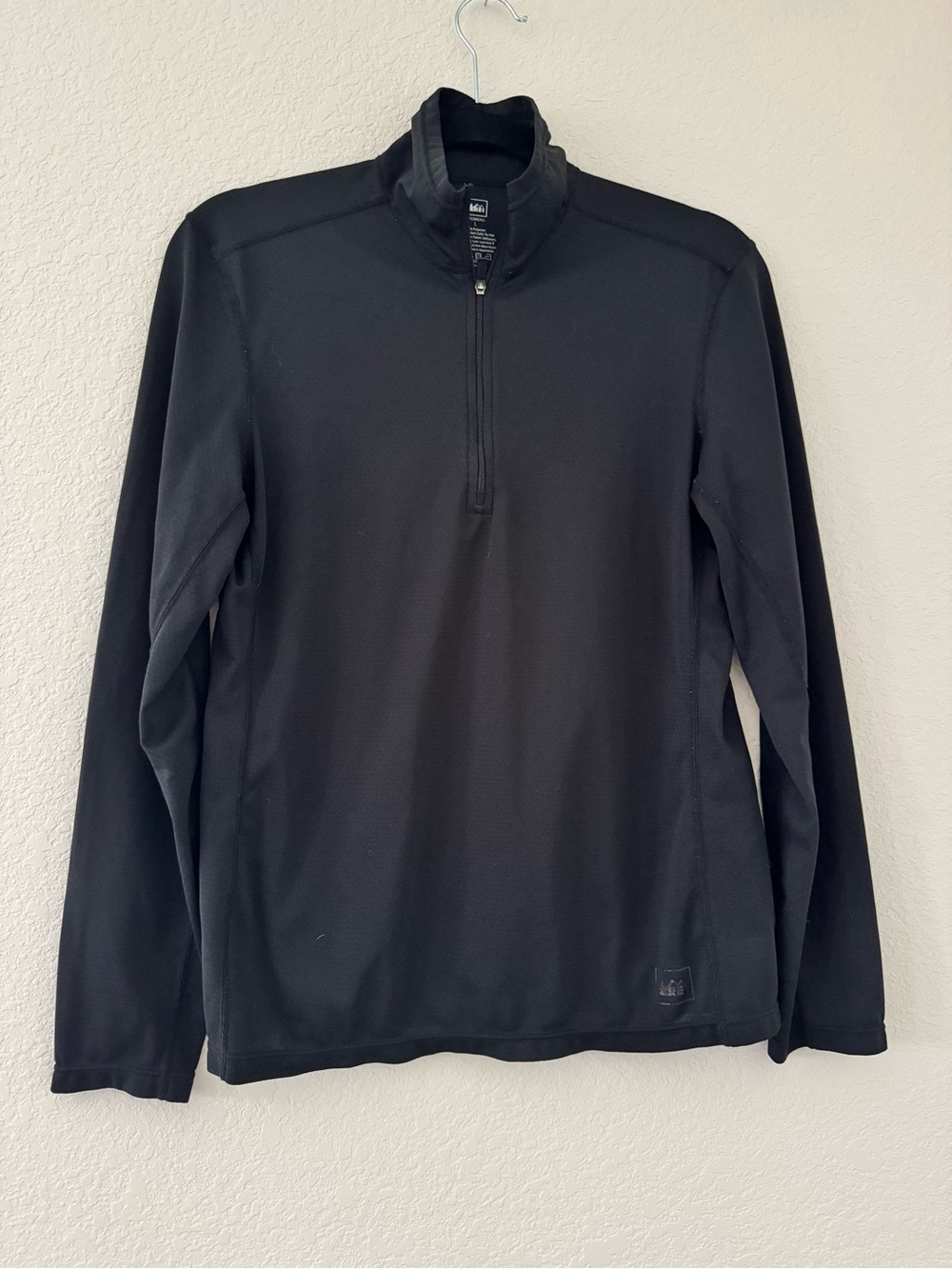 REI Quarter Zip Pullover Long Sleeve Black